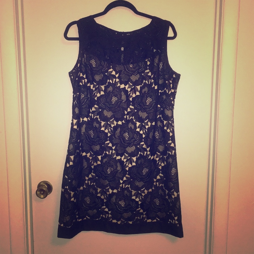 White House Black Market Womens Black Formal Dress